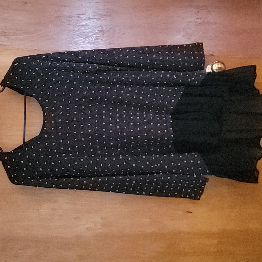 Areve sweater top